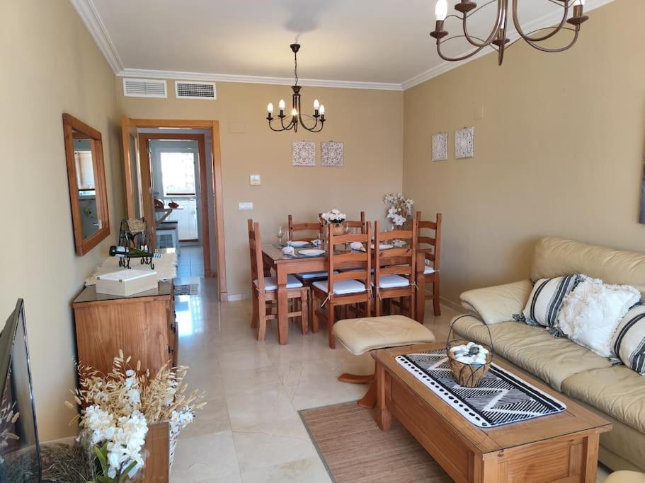 Penthouse Paradiso: 2Br Oasis In Casares Del Sol Dış mekan fotoğraf